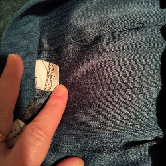 Alia Velvet pants. Size 12. Color blue duck. Preloved. Good condition. - Picture 2 of 5